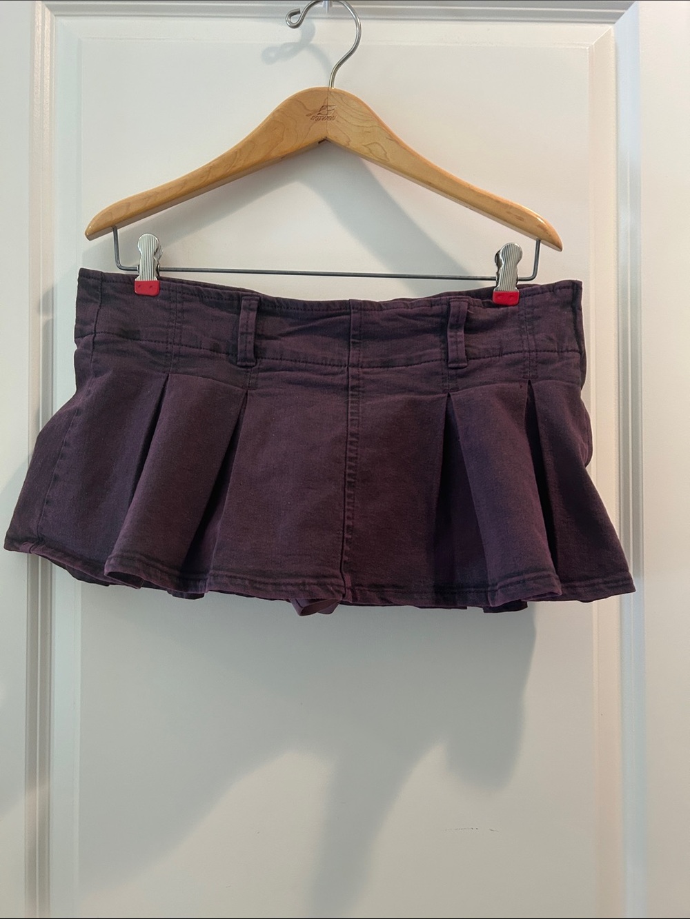 Madden Girl Box Pleated Mini Jean Skort Skirt Deep Plum stretch@waist w/zip L